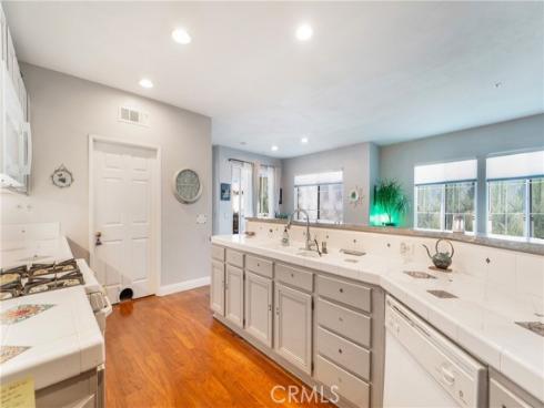 9 Darlington , Irvine, CA