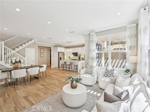 111 Baja , Irvine, CA