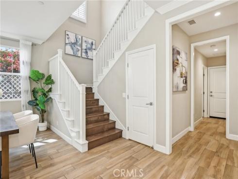 111 Baja , Irvine, CA