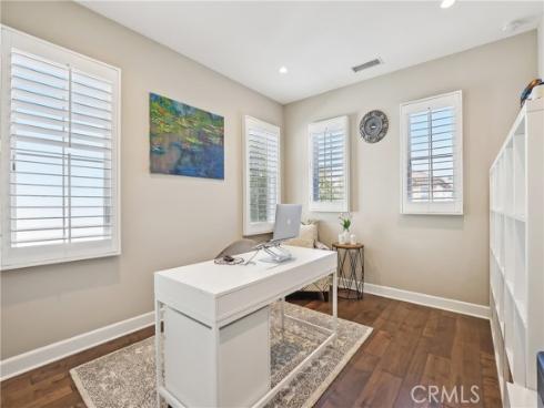 111 Baja , Irvine, CA