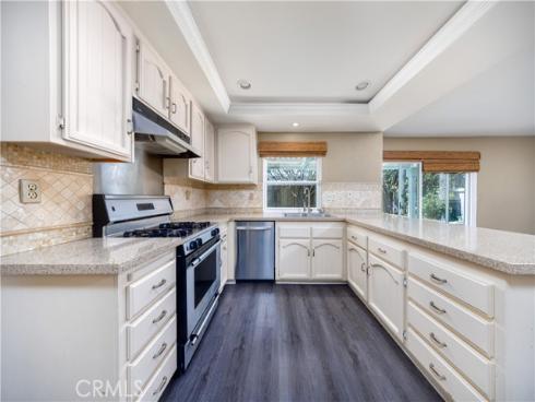 29 Farragut , Irvine, CA