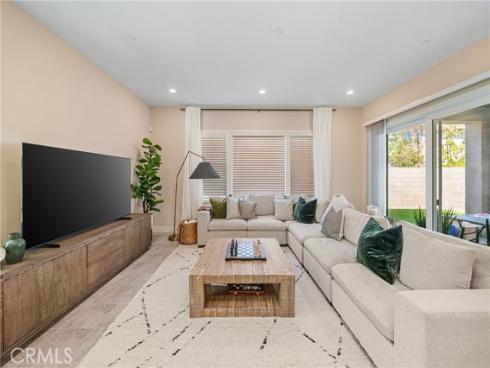 81 Pelican Lane, Irvine, CA