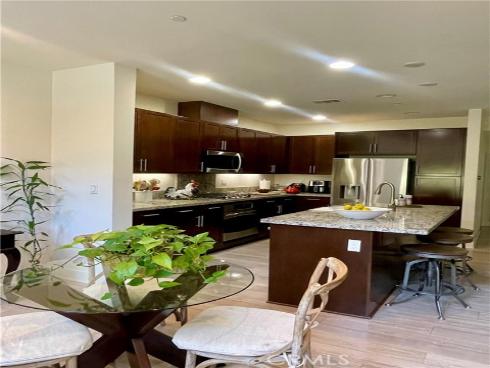 36 Soho , Irvine, CA