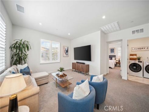 208  Canterbury  , Irvine, CA