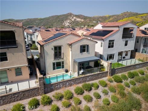 208  Canterbury  , Irvine, CA