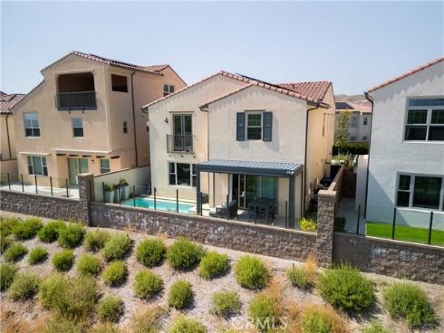 208  Canterbury  , Irvine, CA