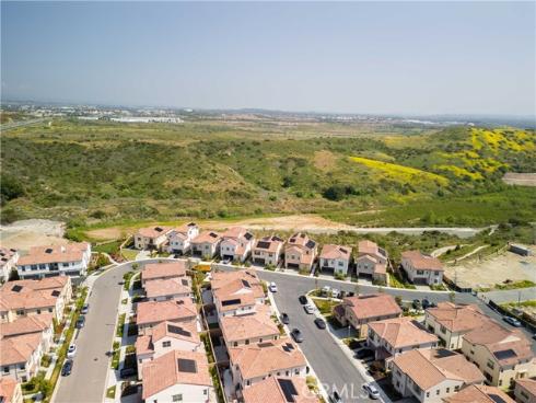 208  Canterbury  , Irvine, CA