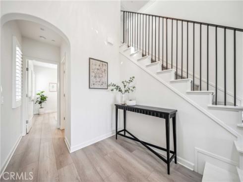 208  Canterbury  , Irvine, CA