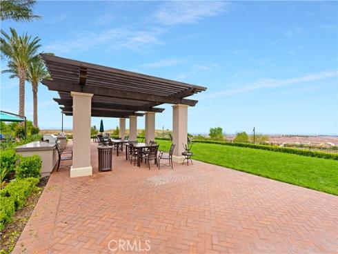 208  Canterbury  , Irvine, CA