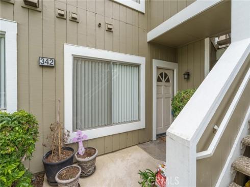 342 Monroe #213 , Irvine, CA