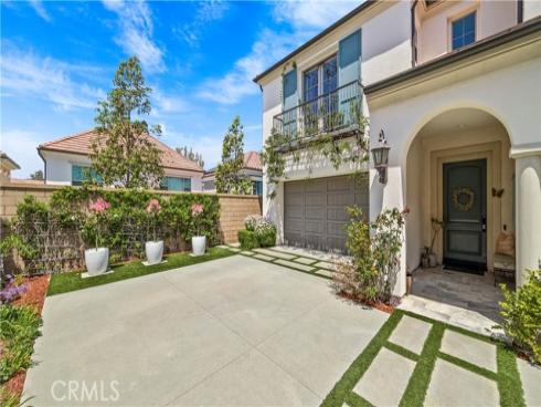 105 Cutlass , Irvine, CA