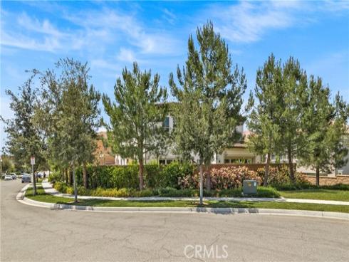 105 Cutlass , Irvine, CA