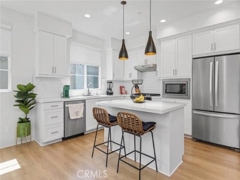 208 Novel , Irvine, CA