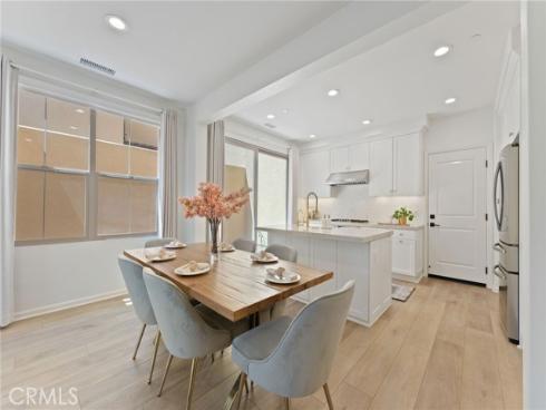 115 Oak Forest , Irvine, CA