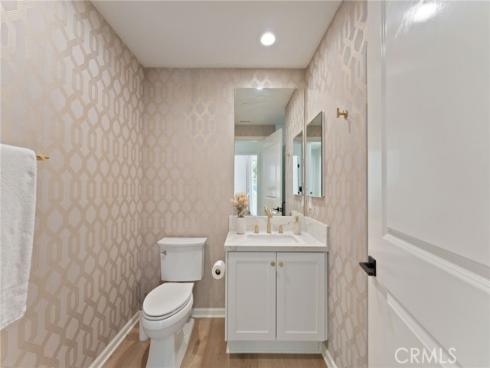 115 Oak Forest , Irvine, CA