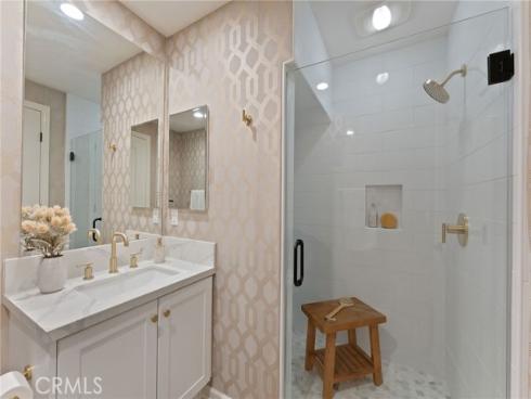 115 Oak Forest , Irvine, CA