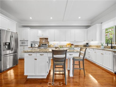 102 Spring Valley , Irvine, CA