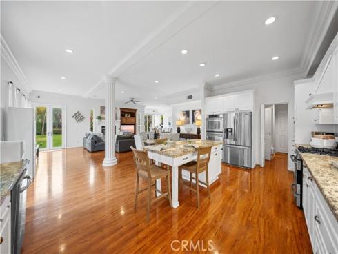 102 Spring Valley , Irvine, CA