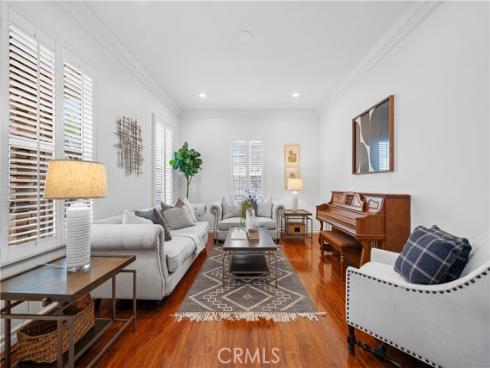 102 Spring Valley , Irvine, CA