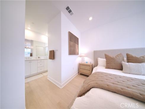 145  Sora  , Irvine, CA