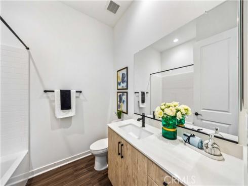 1073 Cadence , Irvine, CA