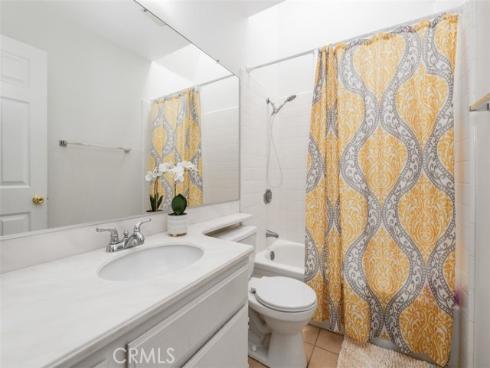 44  Oxford  , Irvine, CA