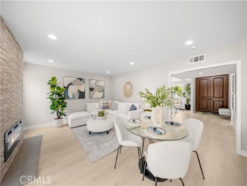 12 Whitewood Way, Irvine, CA