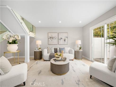 12 Whitewood Way, Irvine, CA