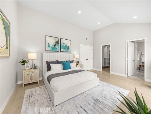 12 Whitewood Way, Irvine, CA