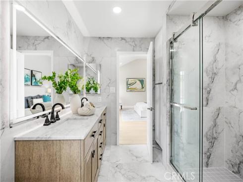 12 Whitewood Way, Irvine, CA