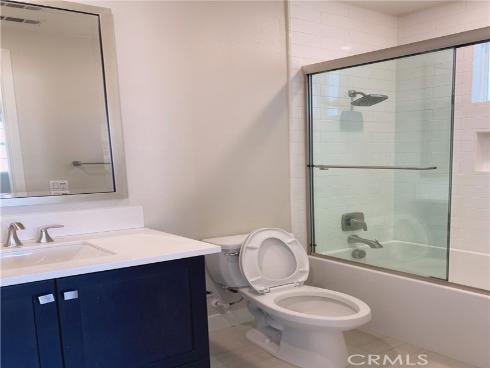 99 Swift , Irvine, CA