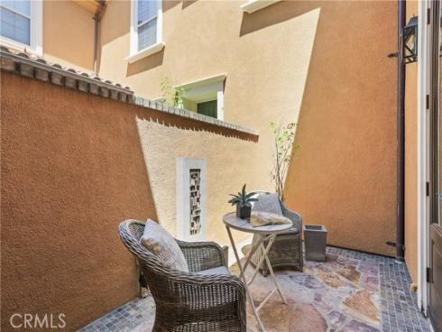 89  Chantilly  , Irvine, CA