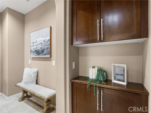 89  Chantilly  , Irvine, CA