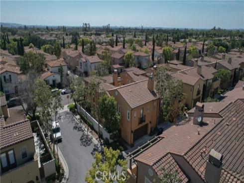 89  Chantilly  , Irvine, CA