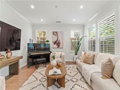 133 Sugar Cane , Irvine, CA