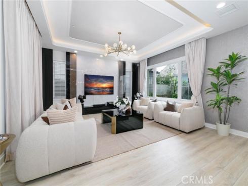 114  Interstellar  , Irvine, CA