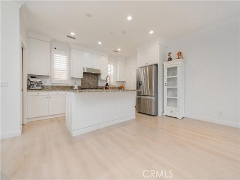 109  Hanging Garden  , Irvine, CA