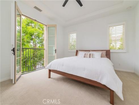 109  Hanging Garden  , Irvine, CA