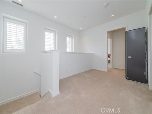 109  Hanging Garden  , Irvine, CA