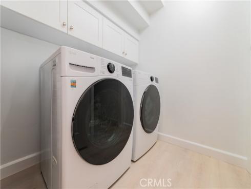 109  Hanging Garden  , Irvine, CA