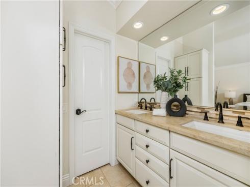 3 Terracima , Irvine, CA