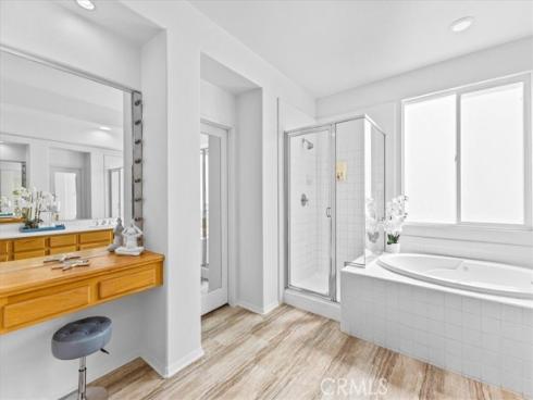 2 Westgate , Irvine, CA