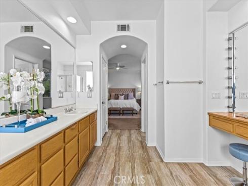 2 Westgate , Irvine, CA