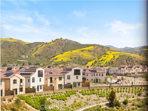 128 Mossvine , Irvine, CA