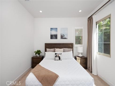 138 Jayhawk , Irvine, CA