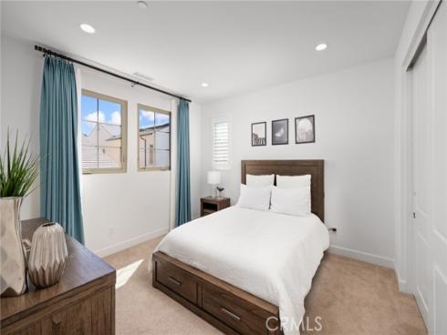 138 Jayhawk , Irvine, CA