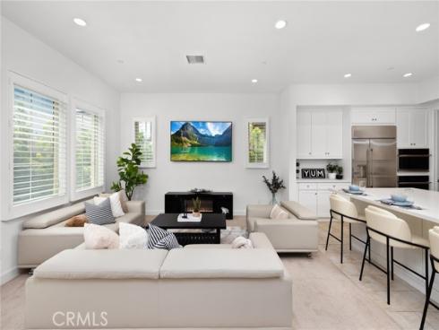 138 Jayhawk , Irvine, CA