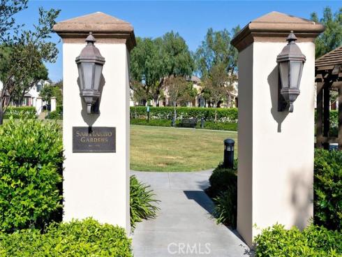 28  Malibu  , Irvine, CA