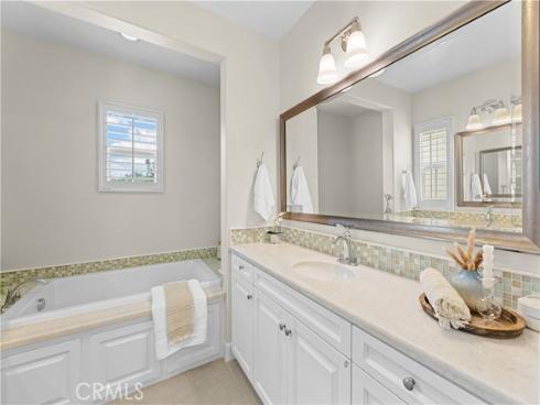 129 Pathway , Irvine, CA