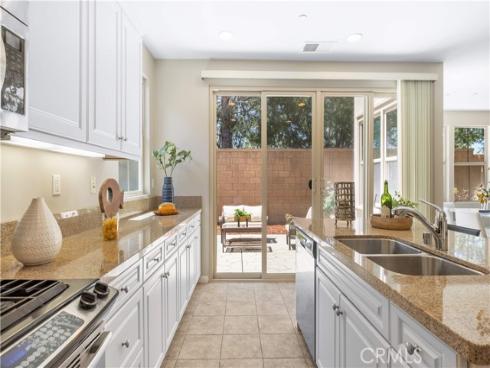 116 Desert Bloom , Irvine, CA